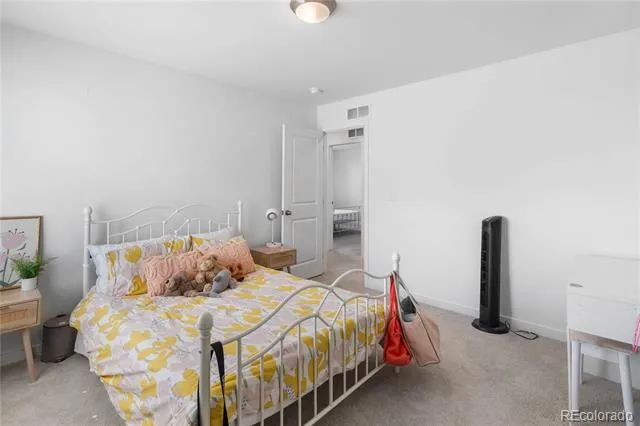 1147 E Hopkins Drive Elizabeth, CO 80107