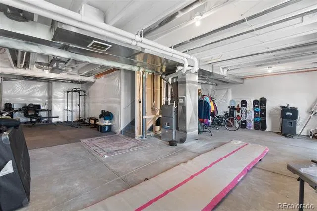 1147 E Hopkins Drive Elizabeth, CO 80107