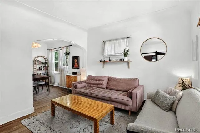 4644 High Street Denver, CO 80216