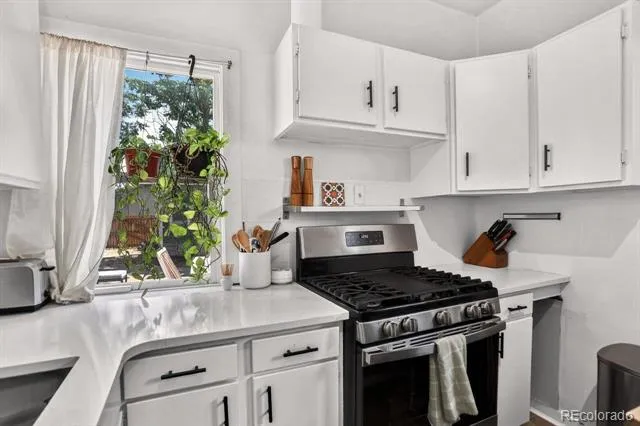 4644 High Street Denver, CO 80216