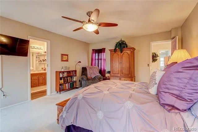 2784 S Heather Gardens Way Aurora, CO 80014