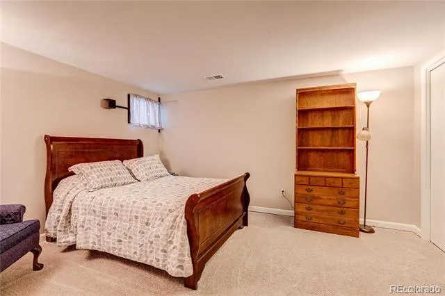2784 S Heather Gardens Way Aurora, CO 80014