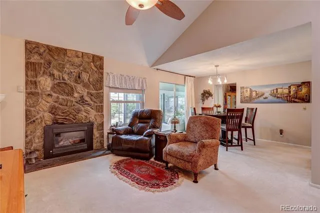 2784 S Heather Gardens Way Aurora, CO 80014