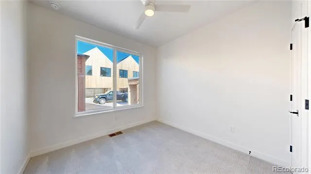 410 Bountiful Avenue Longmont, CO 80501