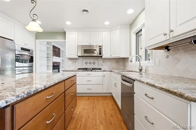 19 Niblick Lane Littleton, CO 80123
