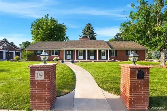 19 Niblick Lane Littleton, CO 80123