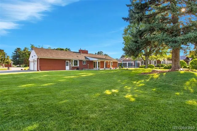 19 Niblick Lane Littleton, CO 80123