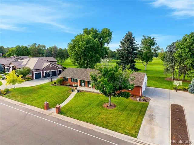 19 Niblick Lane Littleton, CO 80123