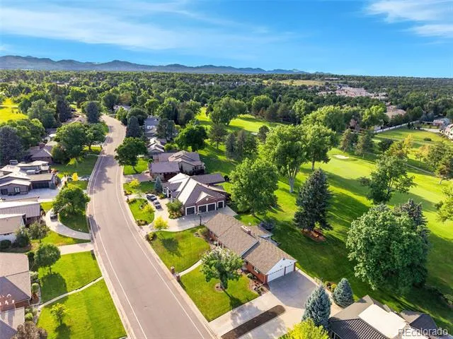 19 Niblick Lane Littleton, CO 80123