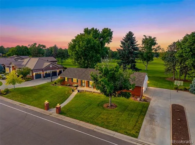 19 Niblick Lane Littleton, CO 80123