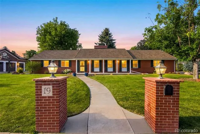 19 Niblick Lane Littleton, CO 80123