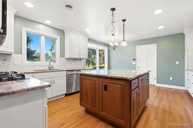 19 Niblick Lane Littleton, CO 80123