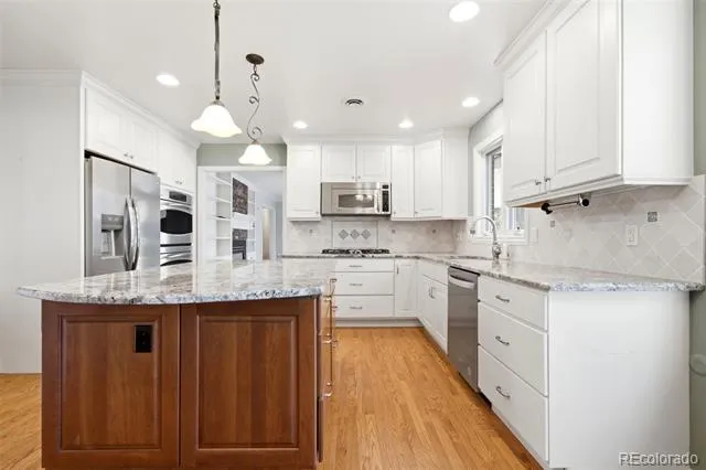 19 Niblick Lane Littleton, CO 80123