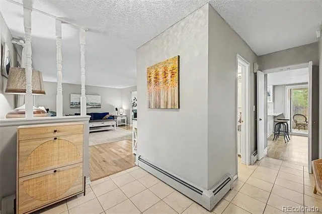 320 Oswego Court Aurora, CO 80010
