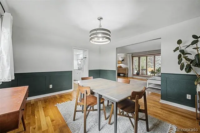 320 Oswego Court Aurora, CO 80010