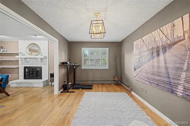 320 Oswego Court Aurora, CO 80010