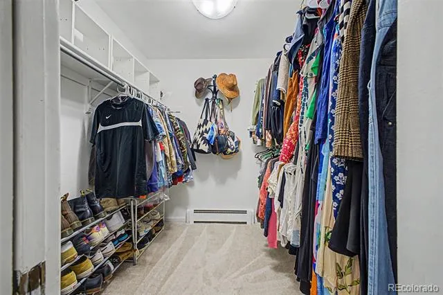 320 Oswego Court Aurora, CO 80010