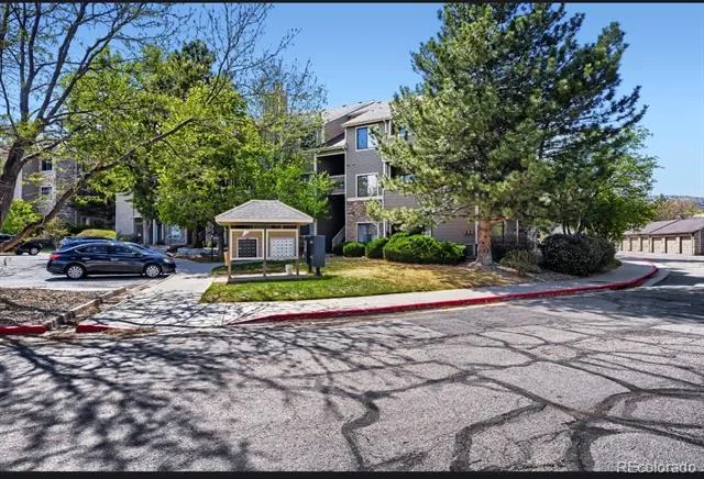 7388 S Alkire Street #206 Littleton, CO 80127