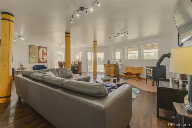 1850 Cody Park Road Cotopaxi, CO 81223