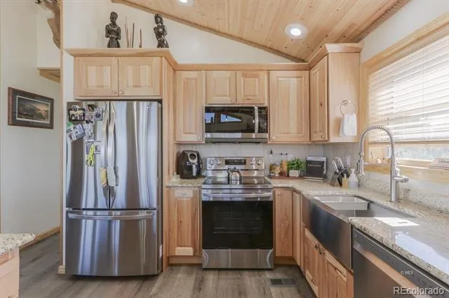 1850 Cody Park Road Cotopaxi, CO 81223