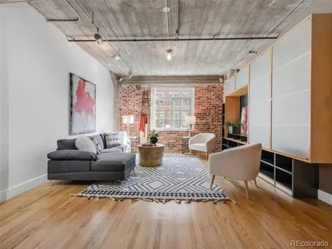 1449 Wynkoop Street #305