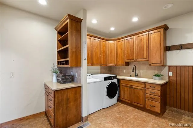 621 Elk Run Road New Castle, CO 81647