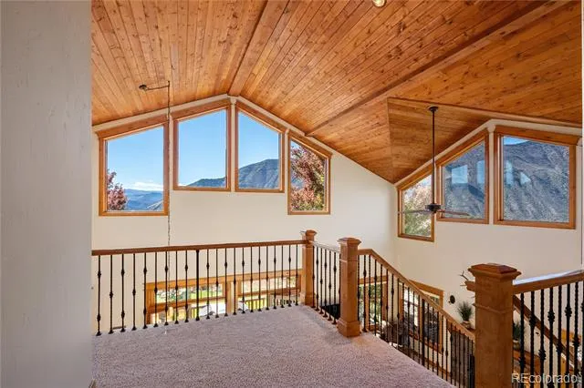 621 Elk Run Road New Castle, CO 81647