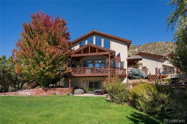 621 Elk Run Road New Castle, CO 81647