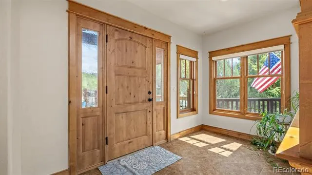 621 Elk Run Road New Castle, CO 81647