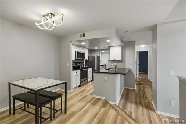 4760 S Wadsworth Boulevard #G204 Littleton, CO 80123