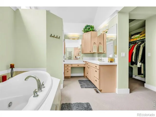 4080 Greens Place Longmont, CO 80503