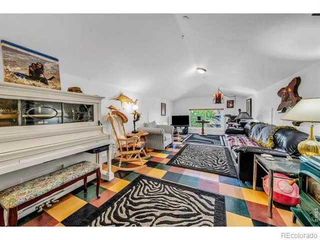 4080 Greens Place Longmont, CO 80503