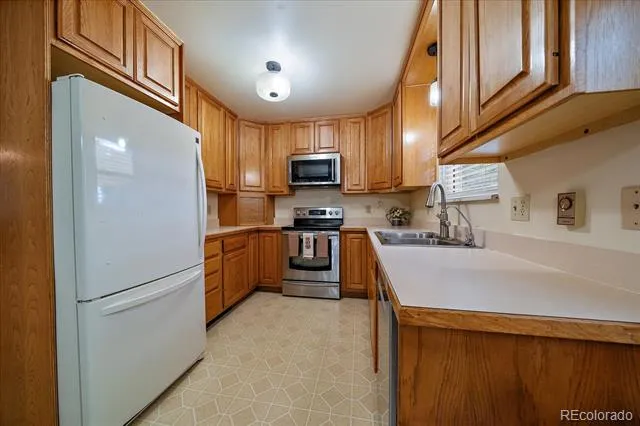 967 Mountain View Drive Castle Rock, CO 80104