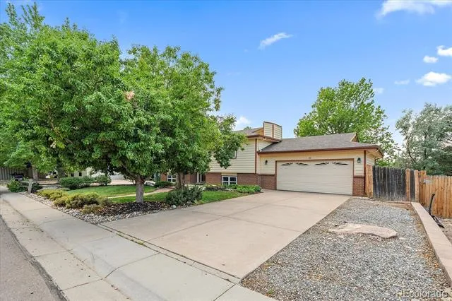 967 Mountain View Drive Castle Rock, CO 80104