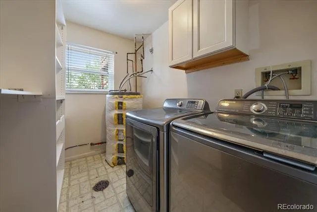 967 Mountain View Drive Castle Rock, CO 80104