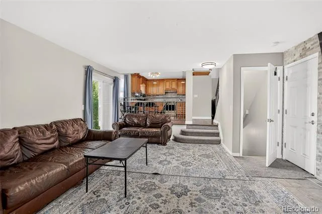 5067 Crystal Way Denver, CO 80239