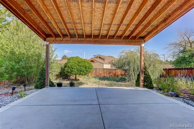 5067 Crystal Way Denver, CO 80239