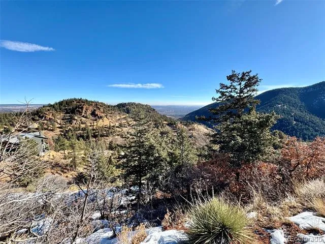 5198 Crystal Park Road Manitou Springs, CO 80829