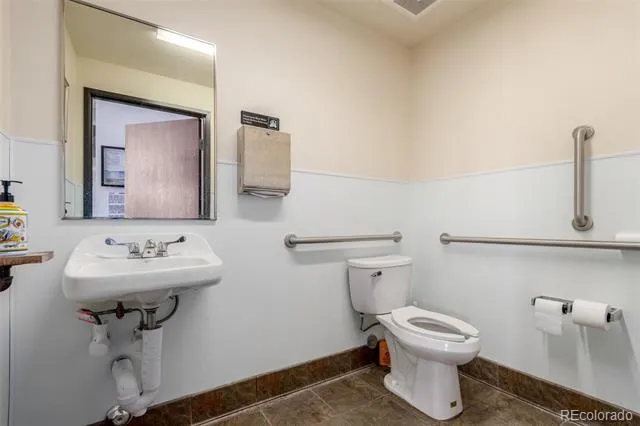5380 W Mississippi Avenue Lakewood, CO 80226