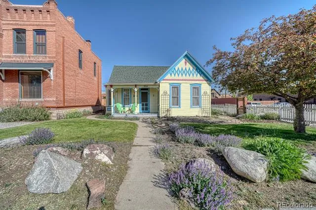 332 F STREET Salida, CO 81201