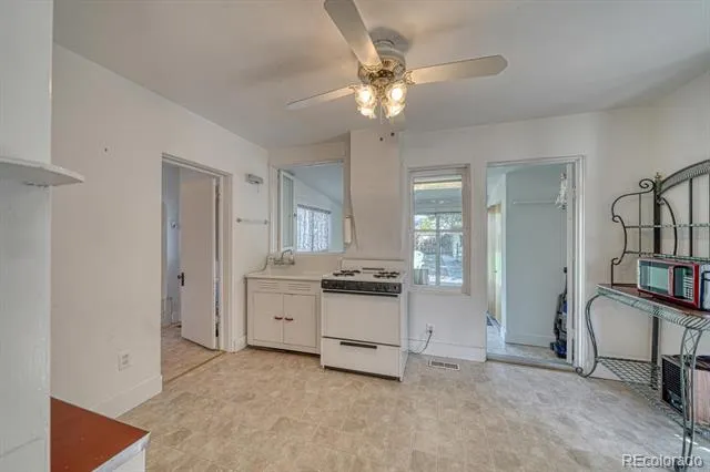 332 F STREET Salida, CO 81201