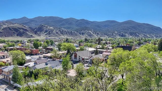 332 F STREET Salida, CO 81201