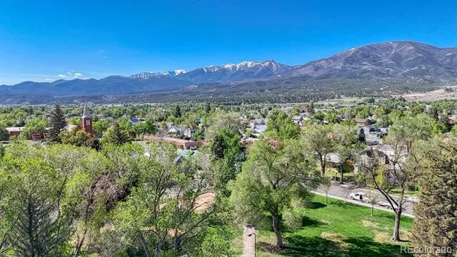 332 F STREET Salida, CO 81201