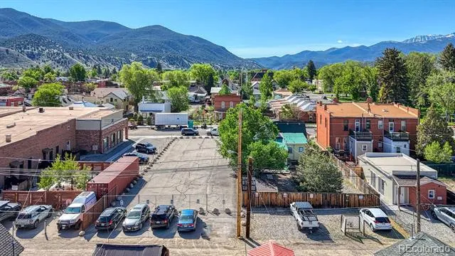 332 F STREET Salida, CO 81201