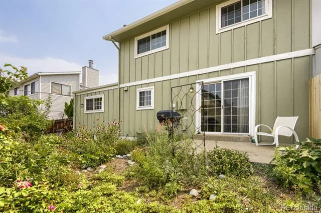 9047 E Chenango Avenue Greenwood Village, CO 80111