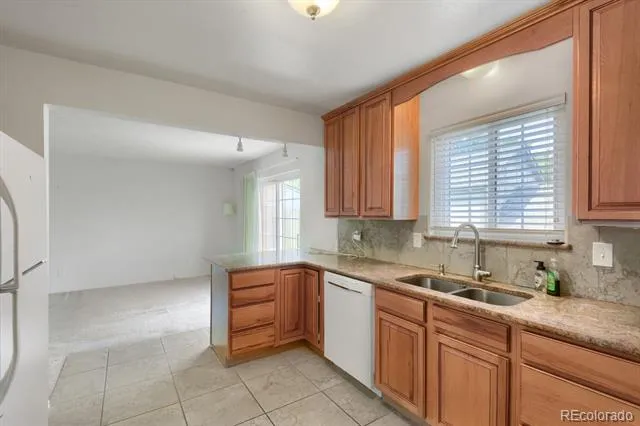 9047 E Chenango Avenue Greenwood Village, CO 80111