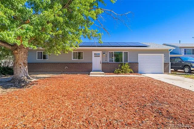 2214 Sonoma Drive Colorado Springs, CO 80910