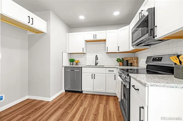 2214 Sonoma Drive Colorado Springs, CO 80910