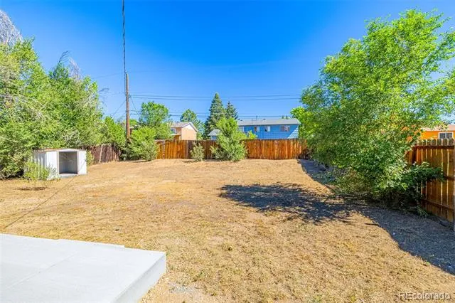 2214 Sonoma Drive Colorado Springs, CO 80910