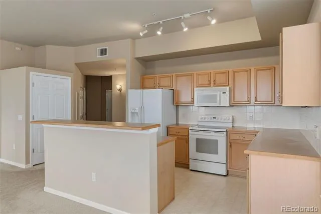 15475 Andrews Drive #412 Denver, CO 80239